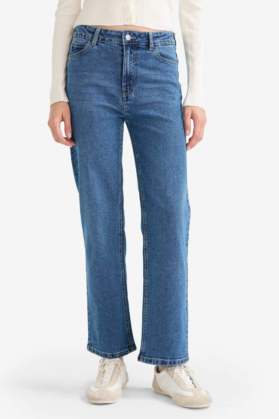 WhatsApp Image 2025-12-26 at 12.25.26 PM (28)