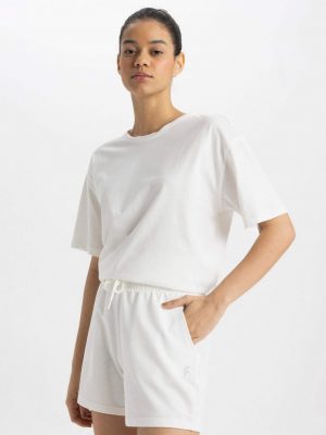 Standard Fit Short Sports Shorts - Ecru