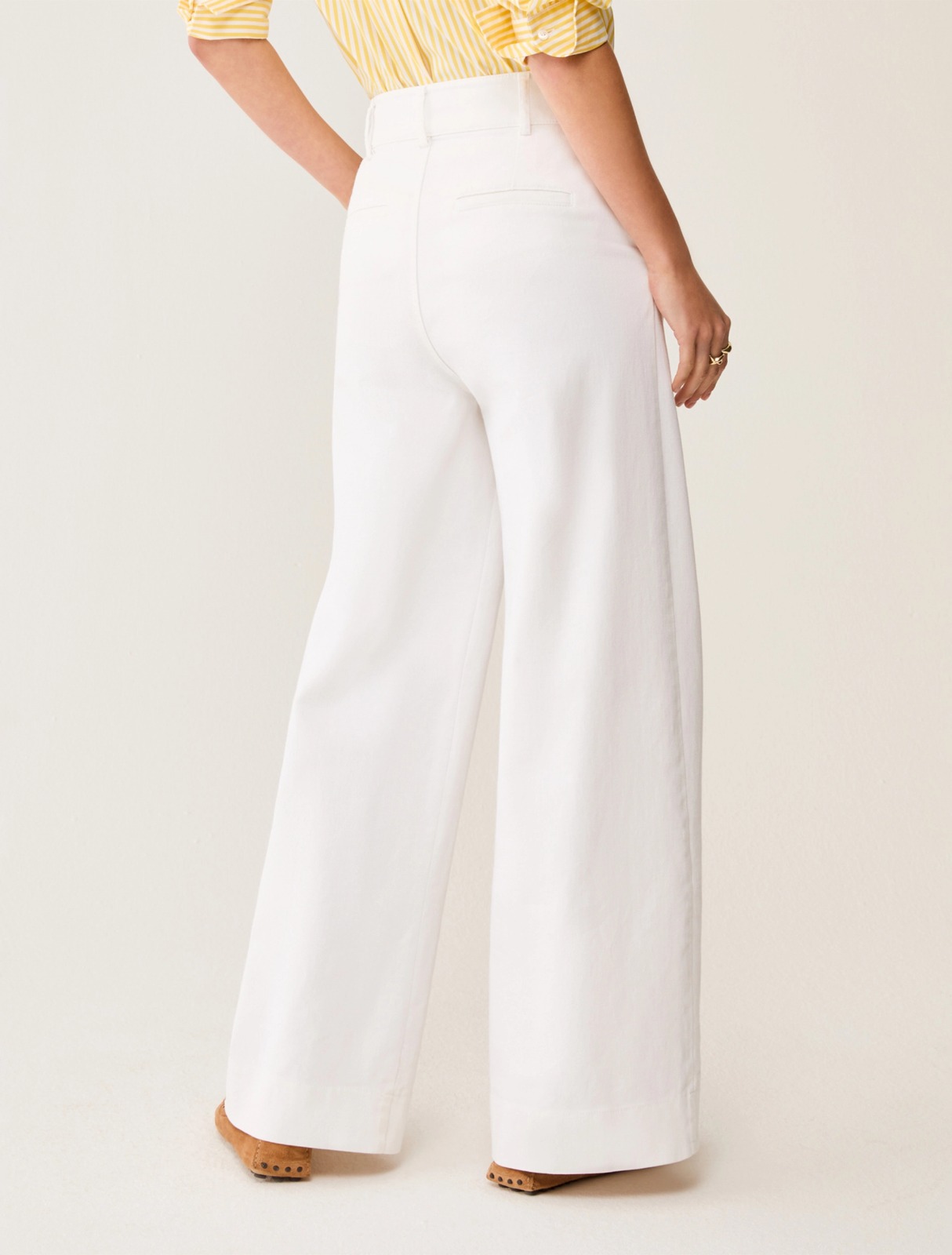 WhatsApp Image 2026-01-22 at 1.41.29 PM (28)