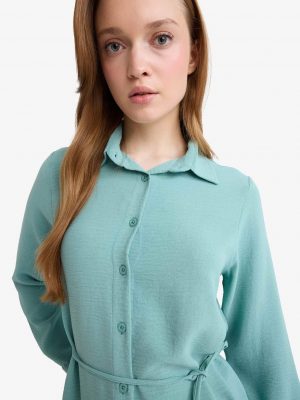 Frosted Mint Collared Professional Tunic